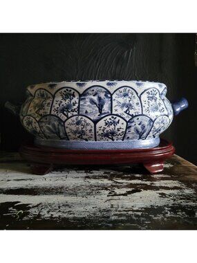 Vintage Blue & White Chinoiserie Double-Handle Porcelain Foot Bath w/Wood Stand